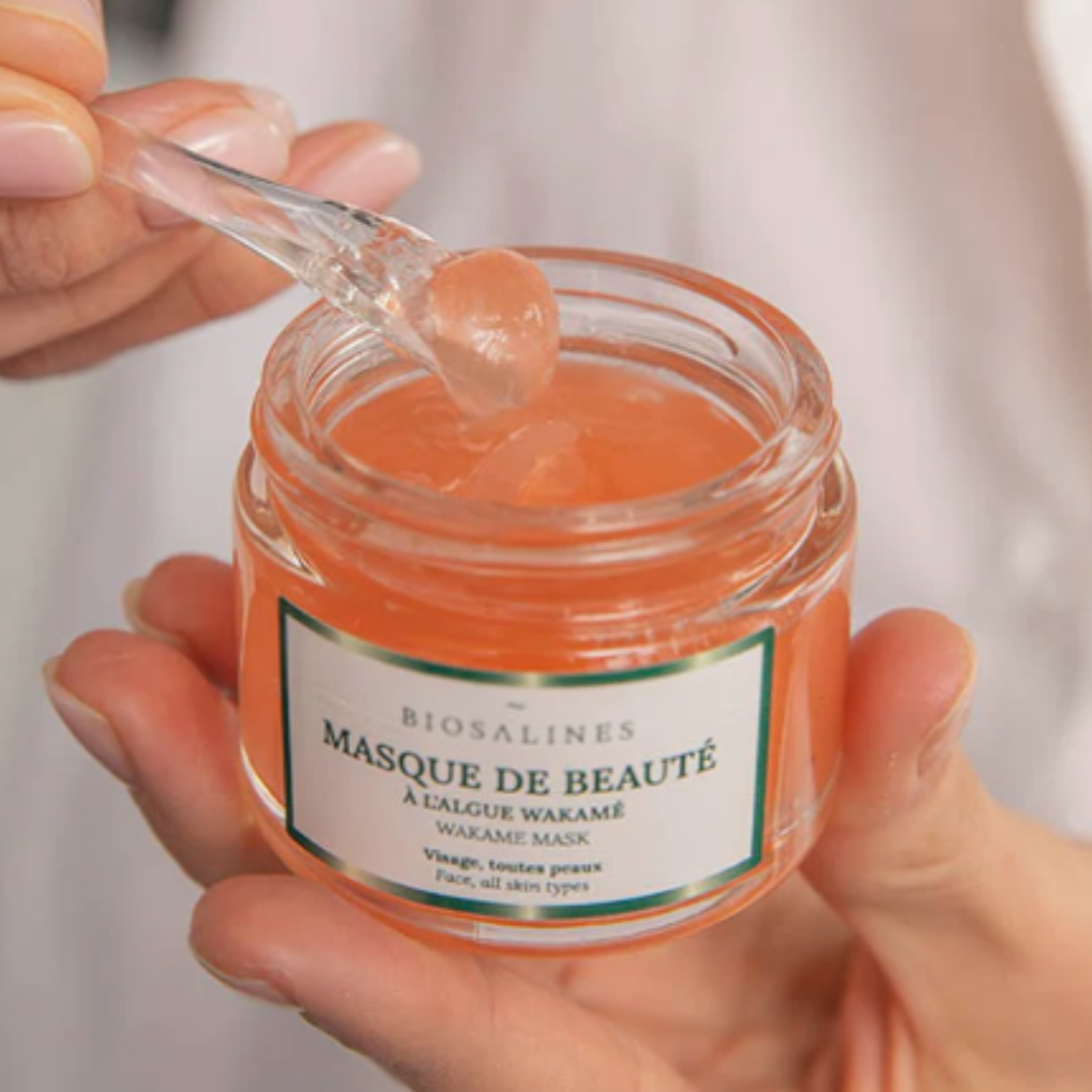 Wakame seaweed beauty mask