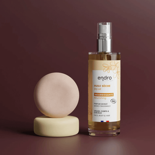 Natural hair care for dry hair featuring nourishing dry oil and solid shampoo for a sulfate-free, clean beauty routine.
