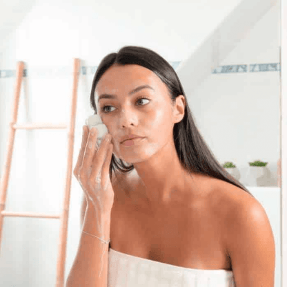 Purifying Face Cleansing Care (Dermatological cleansing bar)